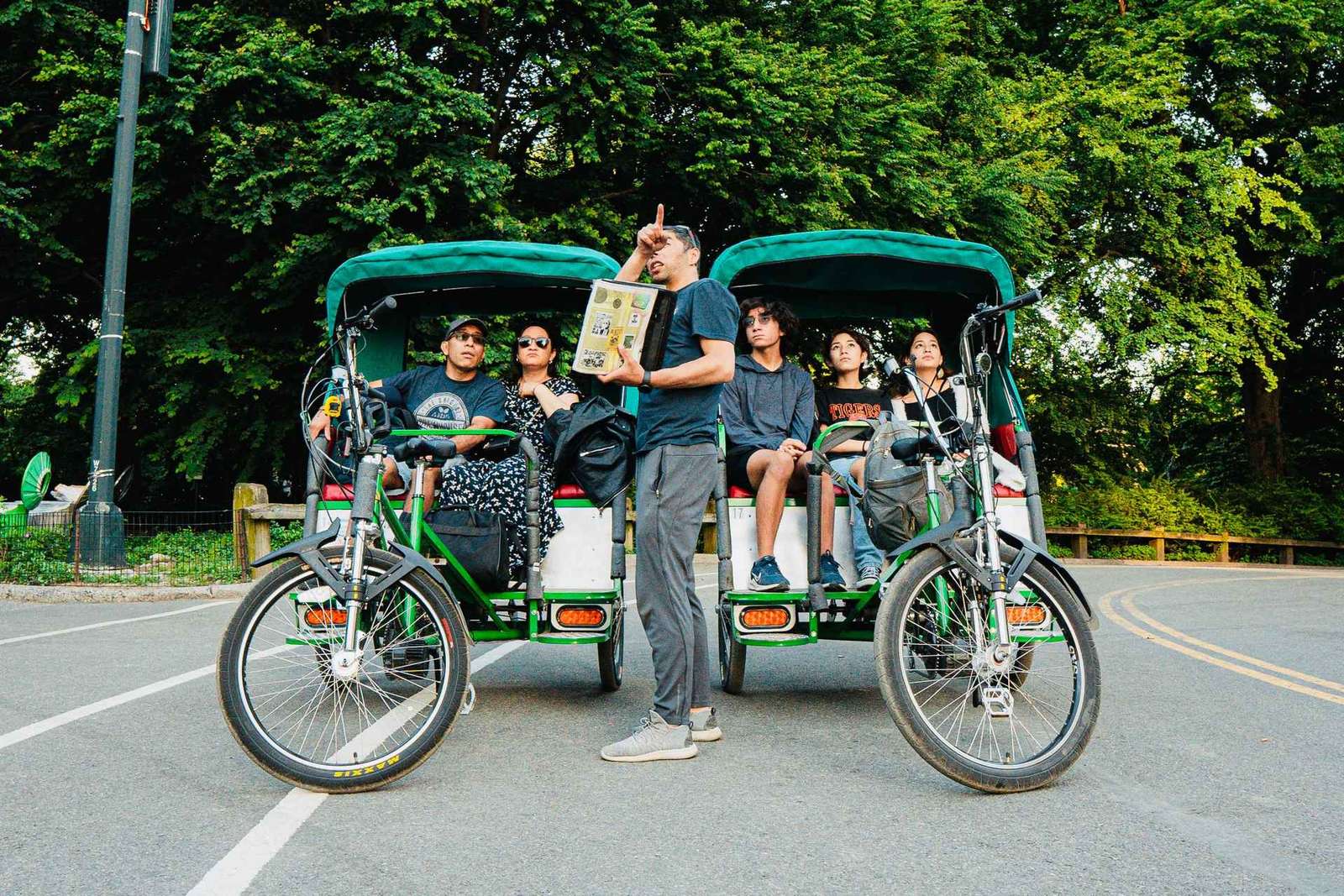 NYC: Excursão de pedicab para casas de celebridades e locais de cinema no Central Park