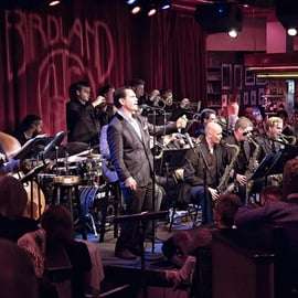 Nova Iorque: Espetáculo de Jazz ao Vivo no Lendário Clube de Jazz Birdland