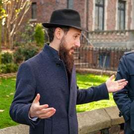 Brooklyn judaico: excursão a pé hassídica com um morador local