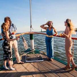 NOVA IORQUE: Cruzeiro de Jazz à noite no Yacht Manhattan