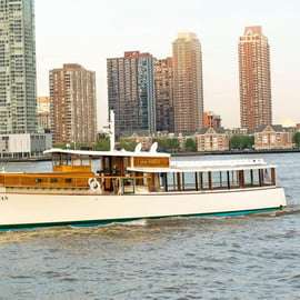 NOVA IORQUE: Cruzeiro de Jazz à noite no Yacht Manhattan
