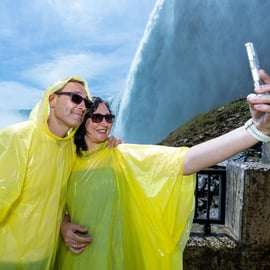 Saindo de Nova Iorque: Viagem de um dia às Cataratas do Niágara com Maid of the Mist