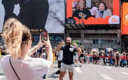 NYC: Veja você mesmo em um outdoor da Times Square por 24 horas