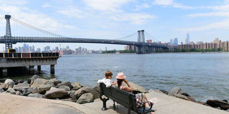 Grand Ferry Park